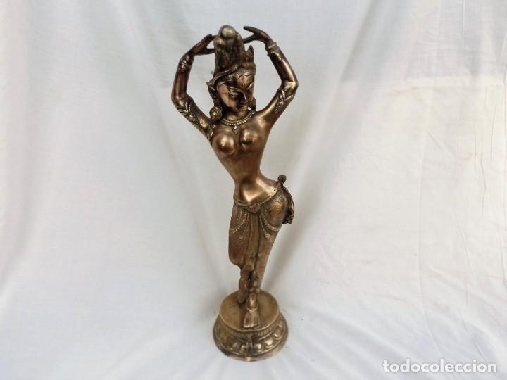 Antig&uuml;edades: figura de bronce - Foto 1