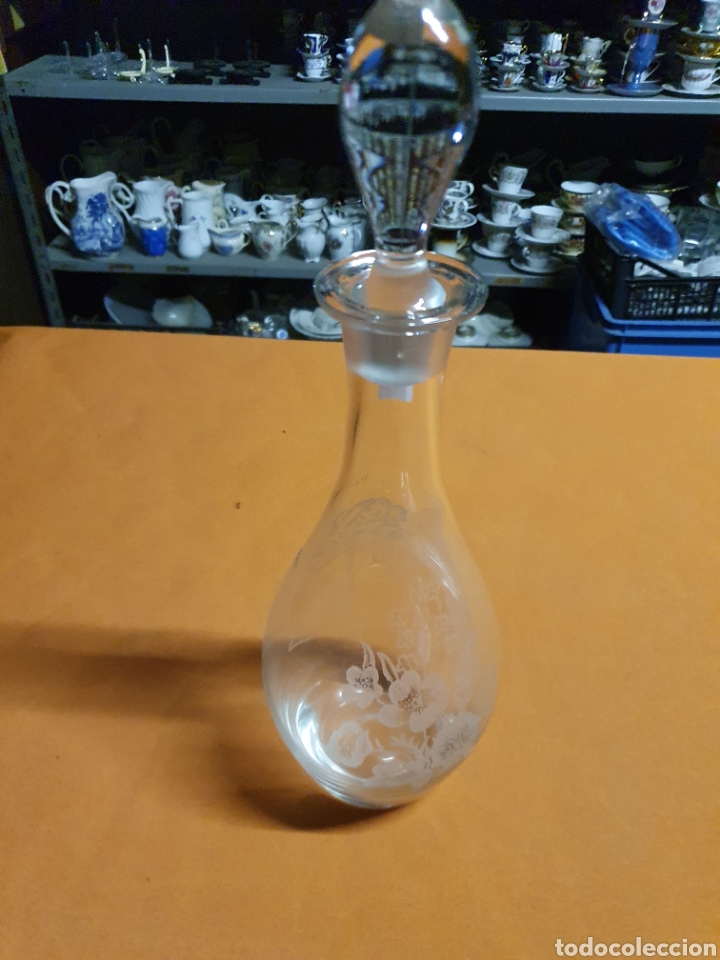 Antig&uuml;edades: Botella cristal tallado - Foto 2