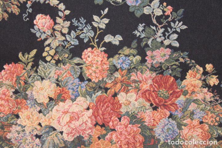 Antig&uuml;edades: TAPIZ BODEGON FLORES EN MESA &nbsp;&nbsp;&nbsp;&nbsp;&nbsp;&nbsp;&nbsp;&nbsp;&nbsp; - Foto 6