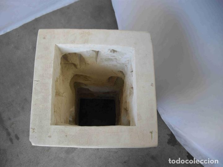 Antig&uuml;edades: BASE CUADRADA EN ARCILLA CUADRADA &nbsp;&nbsp;&nbsp;&nbsp;&nbsp;&nbsp; - Foto 3