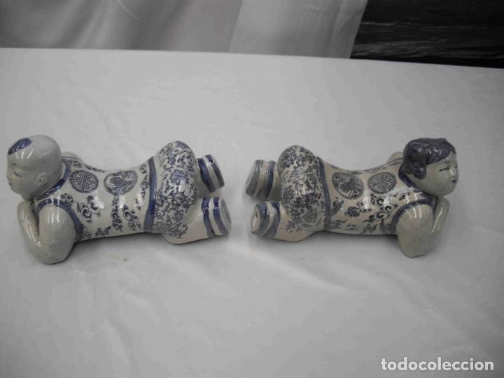 Antig&uuml;edades: ALMOHADA PAREJA AZUL - Foto 3
