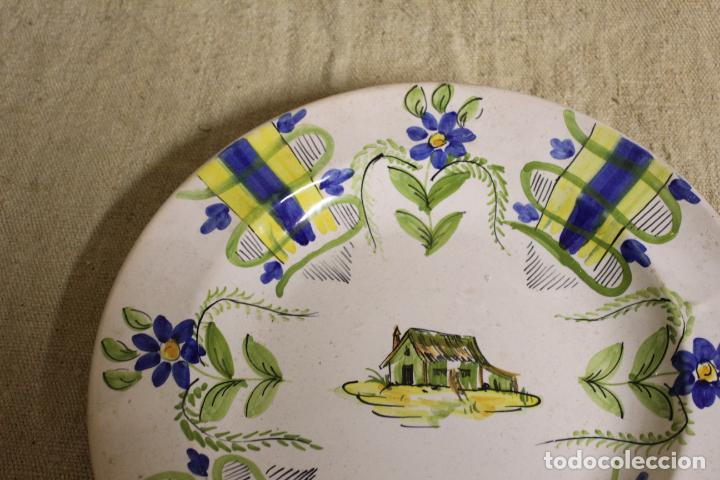 Antig&uuml;edades: plato de manises casa - Foto 3