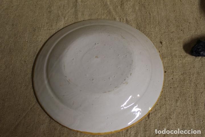 Antig&uuml;edades: plato de manises pajaro - Foto 2