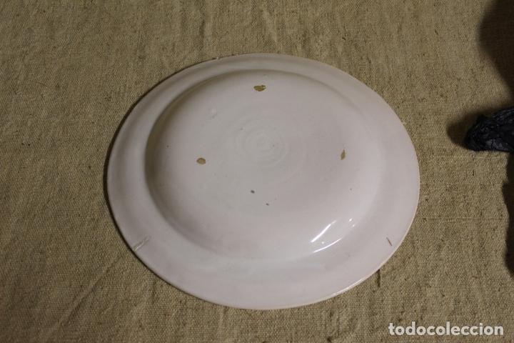 Antig&uuml;edades: plato de manises pajaro - Foto 2