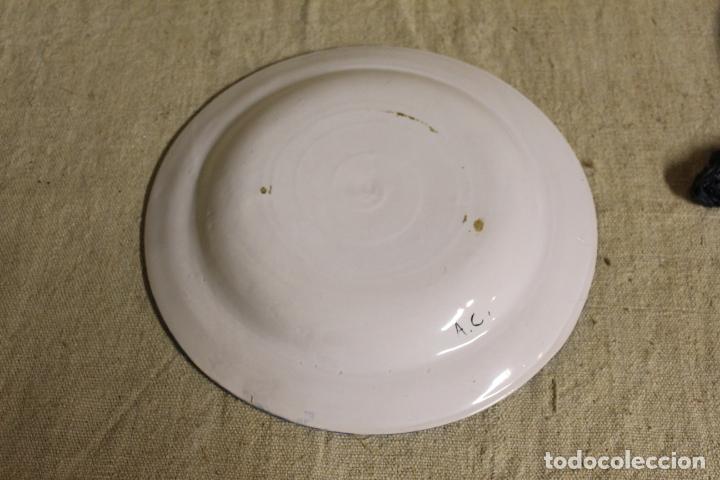 Antig&uuml;edades: plato de manises pajaro - Foto 2
