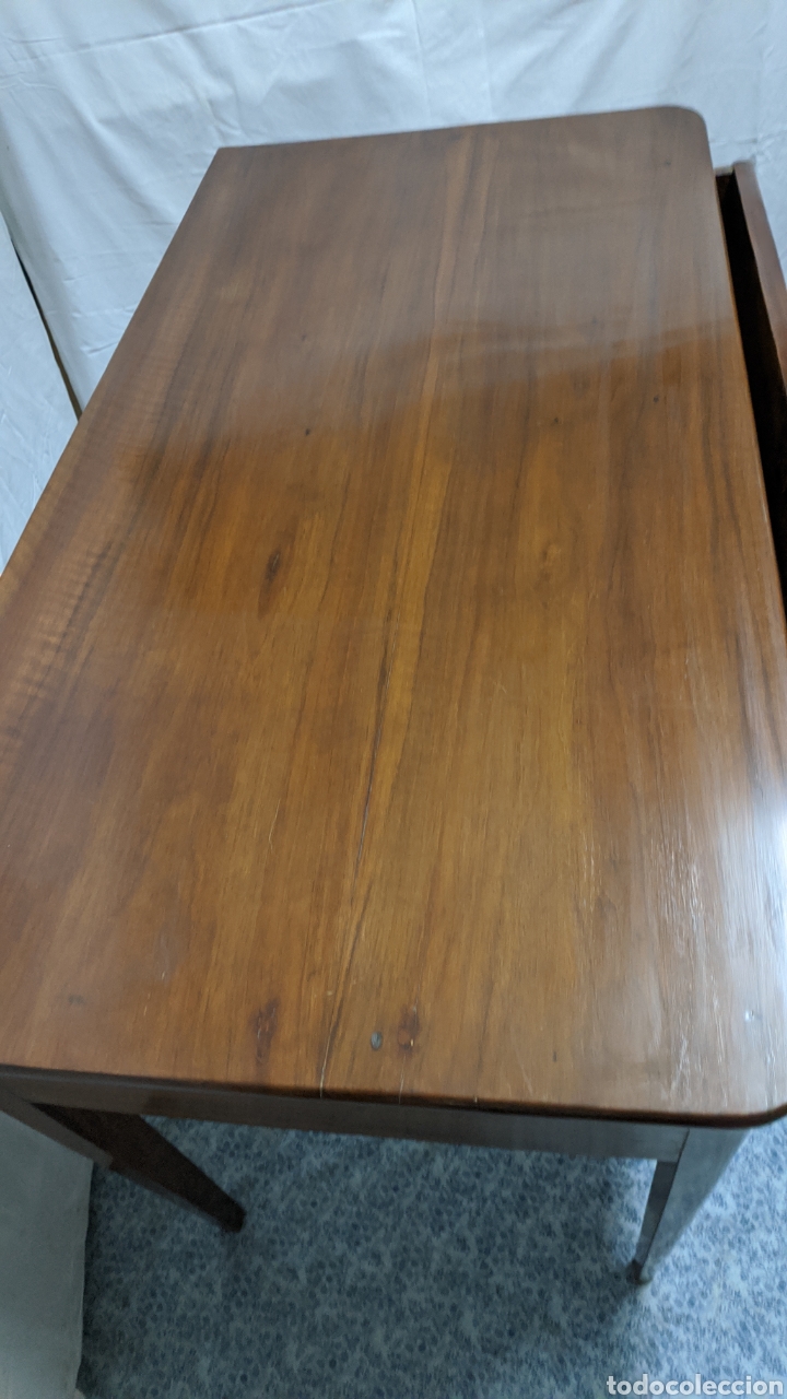 Antig&uuml;edades: Mesa de nogal - Foto 7