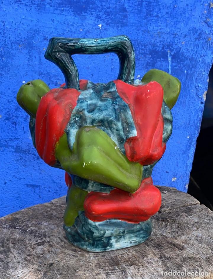 Antig&uuml;edades: BOTIJO ANTIGUO CON ALGORIA DE PIMIENTOS - Foto 7