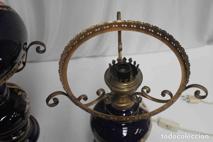 Antig&uuml;edades: PAR LAMPARAS MESA SEVRES - Foto 8