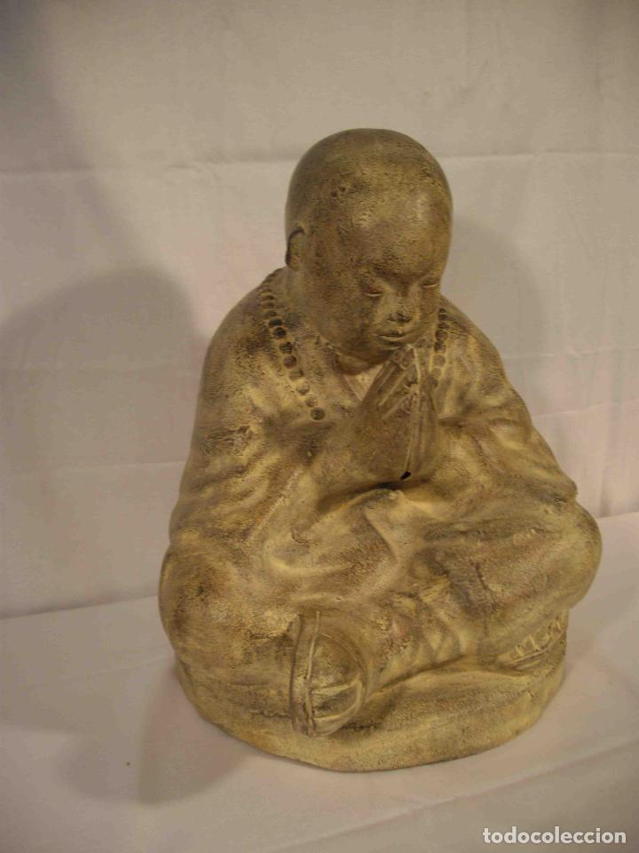 Antig&uuml;edades: FIGURA BARRO MONJE - Foto 2