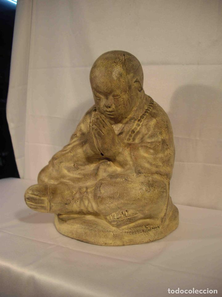 Antig&uuml;edades: FIGURA BARRO MONJE - Foto 3