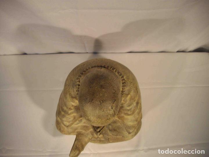 Antig&uuml;edades: FIGURA BARRO MONJE - Foto 7