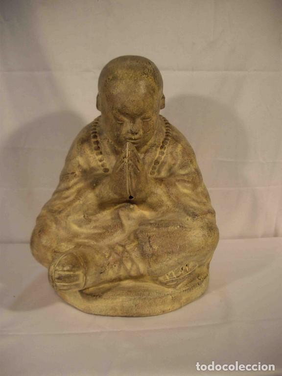 Antig&uuml;edades: FIGURA BARRO MONJE - Foto 1