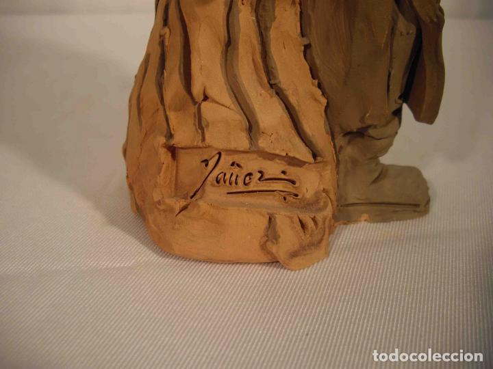 Antig&uuml;edades: FIGURA BARRO SANTON 28 - Foto 4