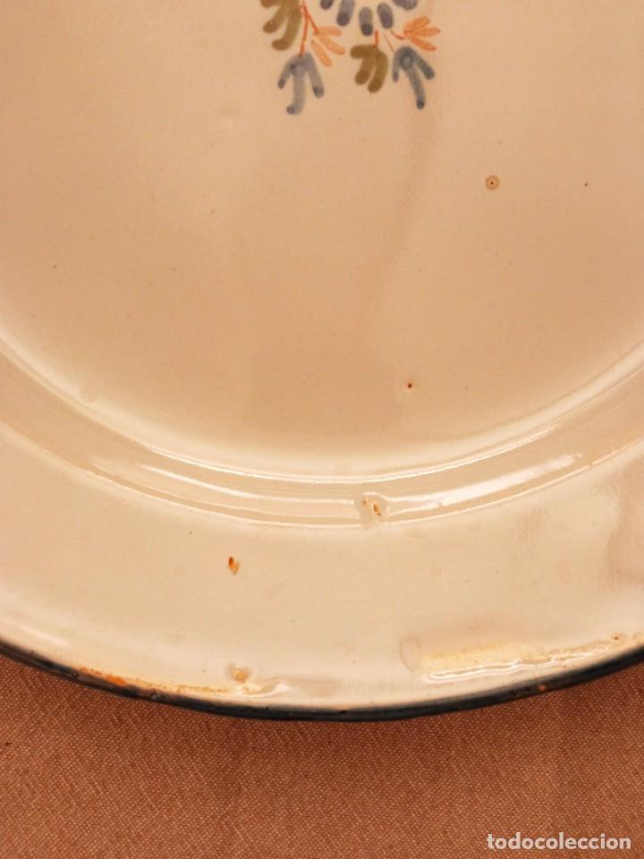 Antig&uuml;edades: Plato de Alcora, serie ramito - Foto 5