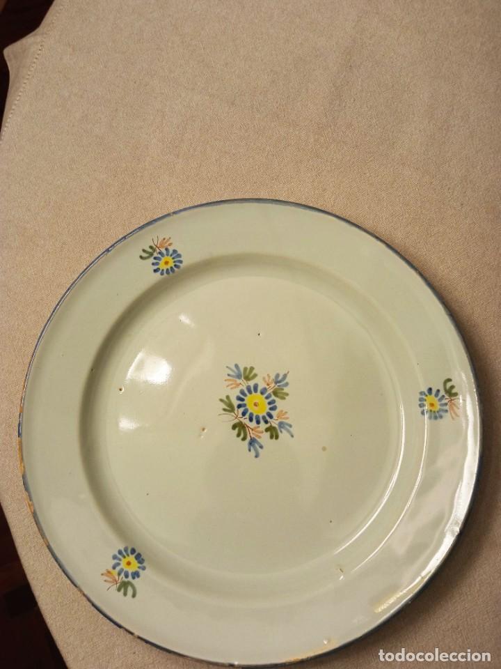Antig&uuml;edades: Plato de Alcora, serie ramito - Foto 8