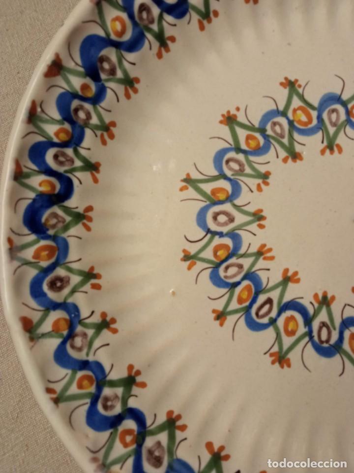 Antig&uuml;edades: Plato de cer&aacute;mica de Manises - Foto 5