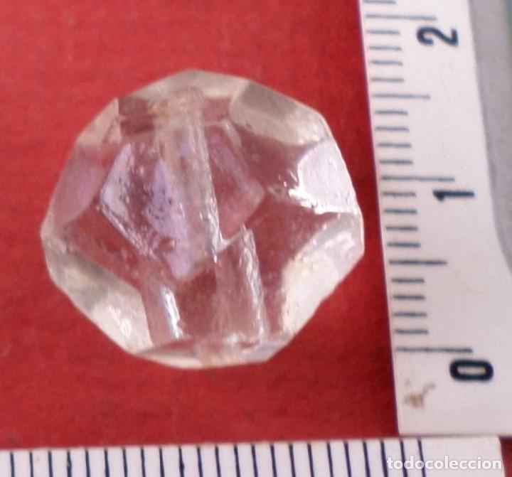 Antig&uuml;edades: 14 piezas de cristal - Foto 3
