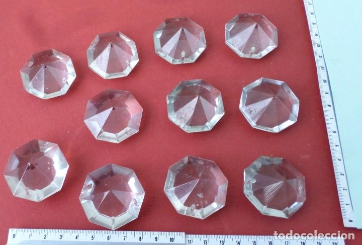 Antig&uuml;edades: 11 piezas de cristal - Foto 1