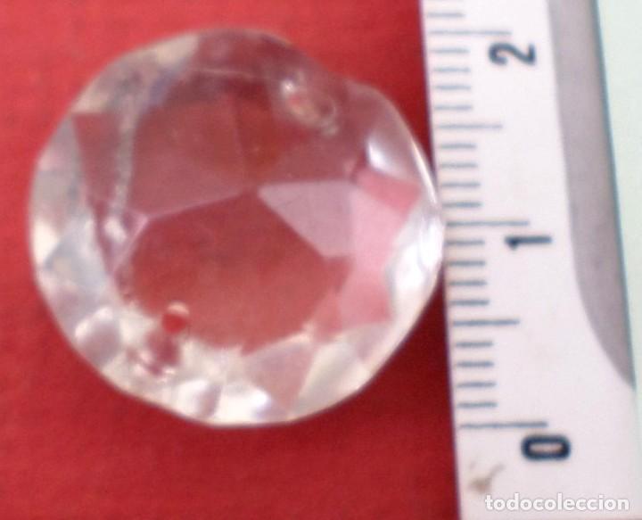 Antig&uuml;edades: 32 piezas de cristal - Foto 3