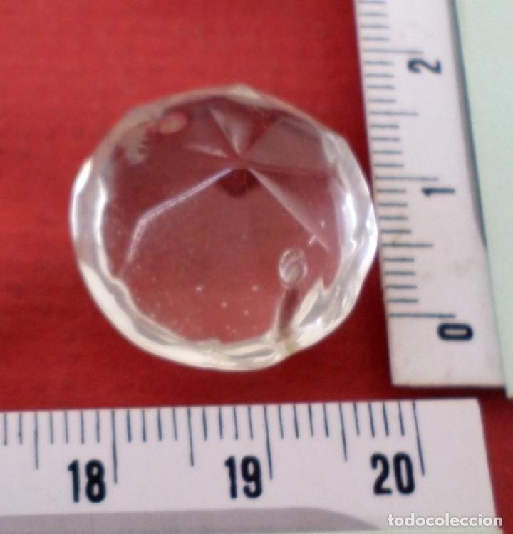 Antig&uuml;edades: 24 piezas de cristal - Foto 3