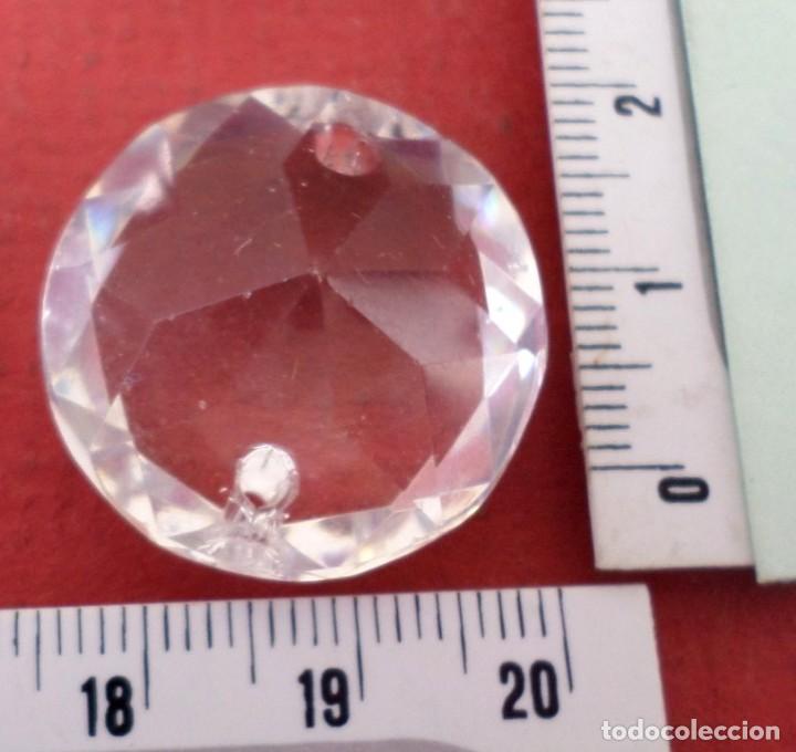 Antig&uuml;edades: 21 piezas de cristal - Foto 3