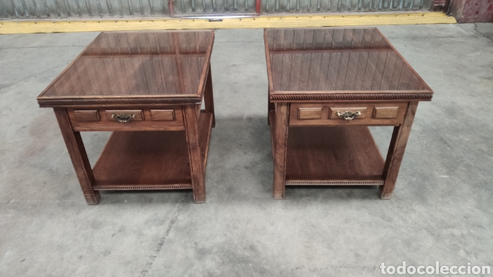 Antig&uuml;edades: MESITAS DE MADERA CON CRISTAL - Foto 2