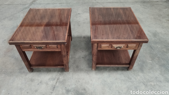 Antig&uuml;edades: MESITAS DE MADERA CON CRISTAL - Foto 1