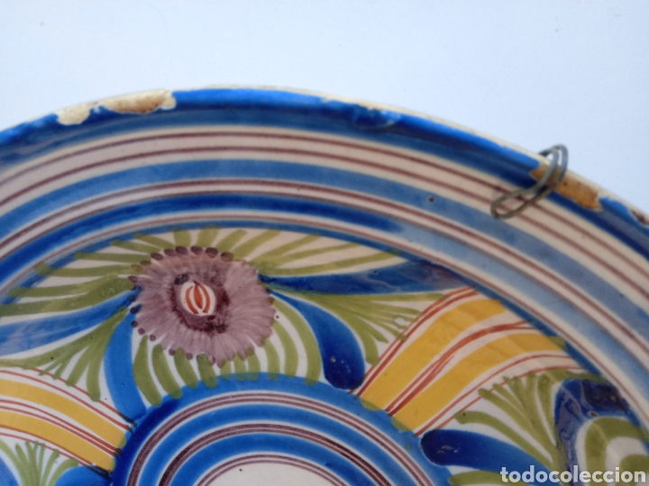 Antig&uuml;edades: Plato antiguo de Manises - Foto 2