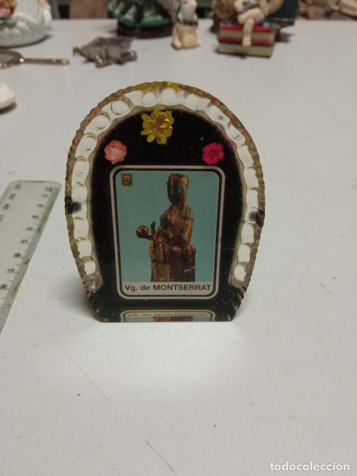 Antig&uuml;edades: Recuerdo de la virgen de Monserrat - Foto 1