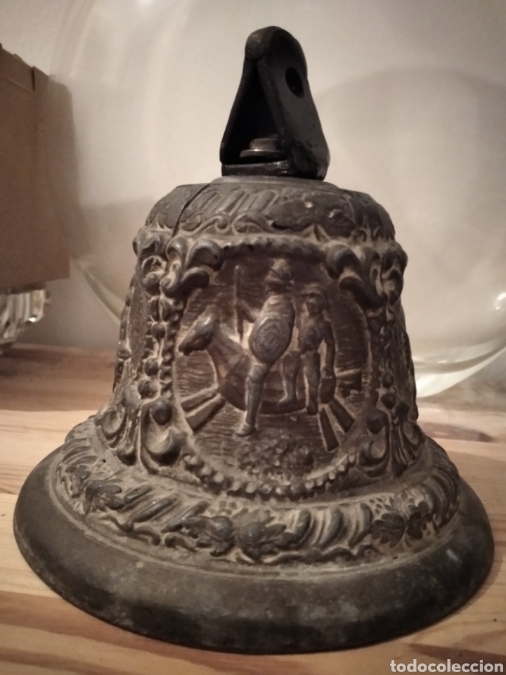 Antig&uuml;edades: Campana del Quijote bronce - Foto 1