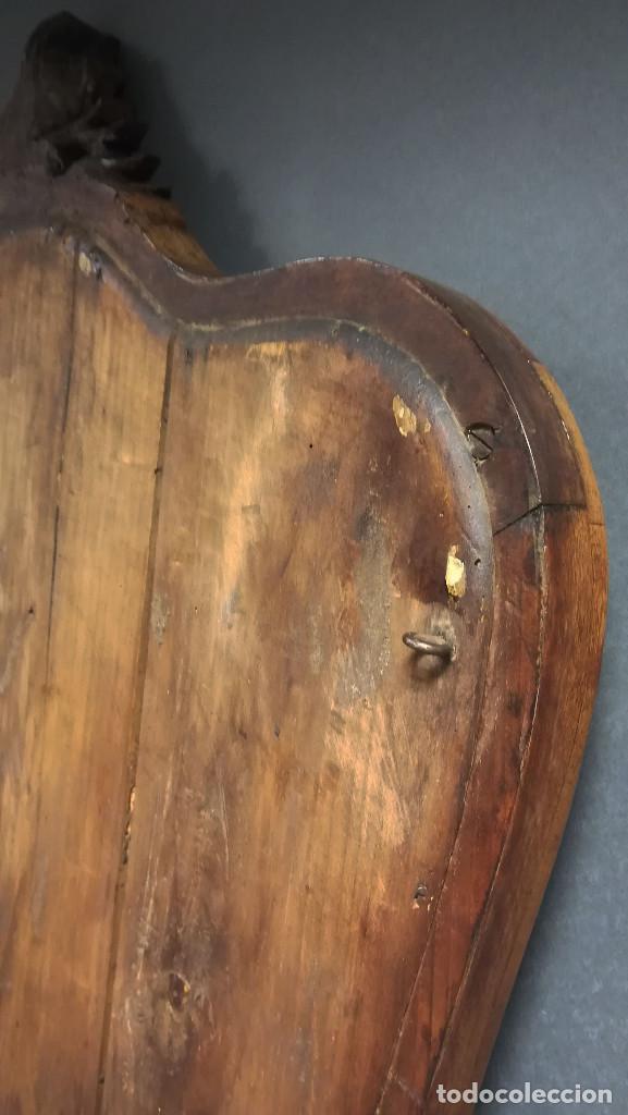 Antig&uuml;edades: ESPEJO DE TOCADOR BISELADO CON MARCO DE MADERA CON COPETE - Foto 10