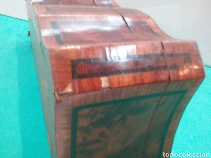 Antig&uuml;edades: Caja en marqueteria con incrustaciones en nacar. - Foto 6