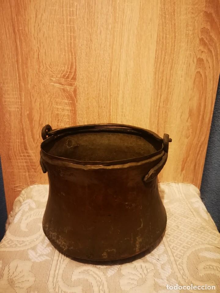Antig&uuml;edades: Caldero de cobre antig&uuml;o - Foto 2