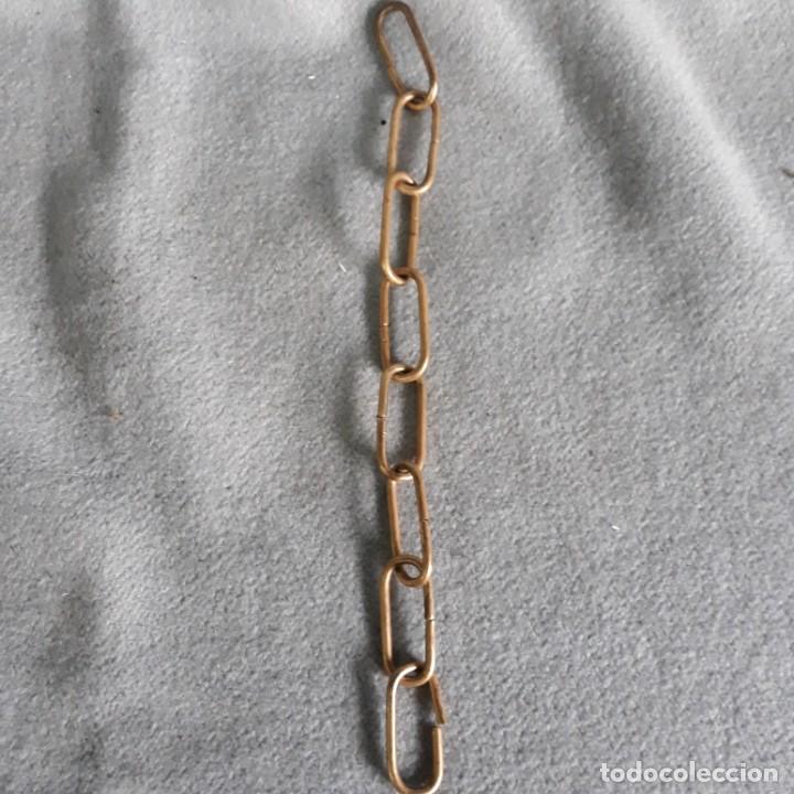 Antig&uuml;edades: Cadena de laton de 31 cm.Eslabon de 4,5 cm. - Foto 1