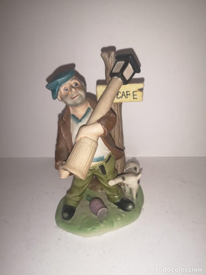 Antig&uuml;edades: Figura de biscuit - Foto 1