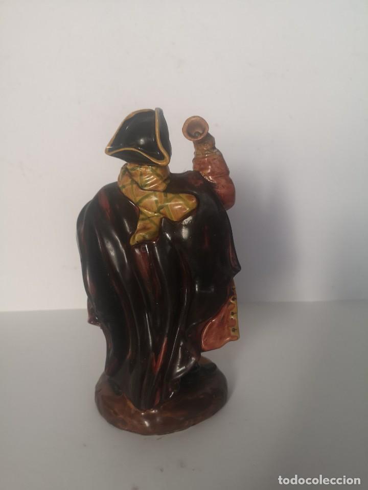 Antig&uuml;edades: Figura campanero - Foto 2