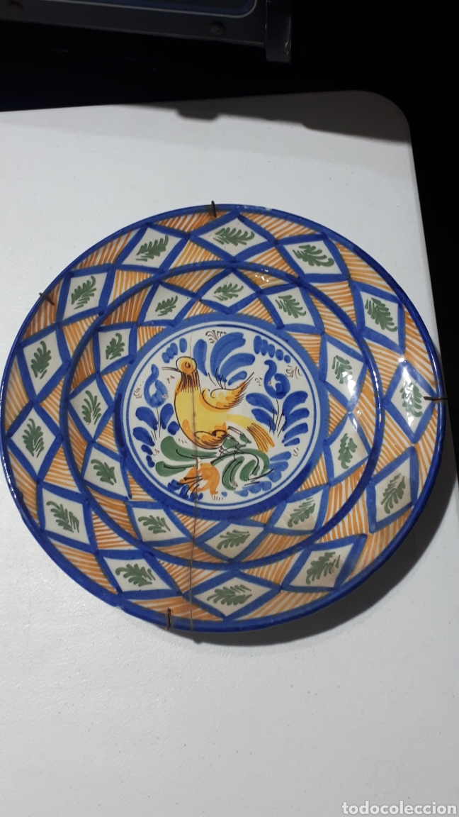 Antig&uuml;edades: Antiguo plato de Manises 31 cm - Foto 1