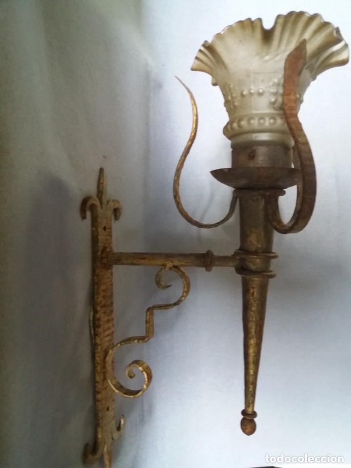 Antig&uuml;edades: aplique rustico - Foto 1