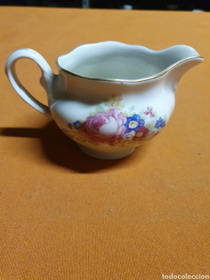 Antig&uuml;edades: Lechera Porcelana - Foto 1