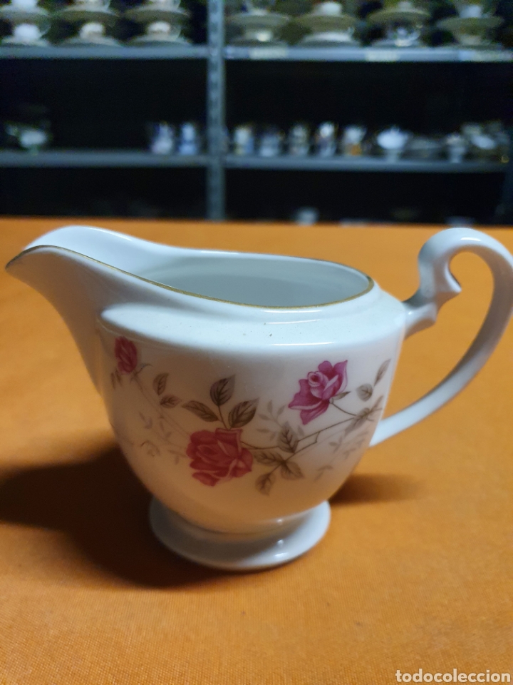 Antig&uuml;edades: Lechera Porcelana - Foto 1