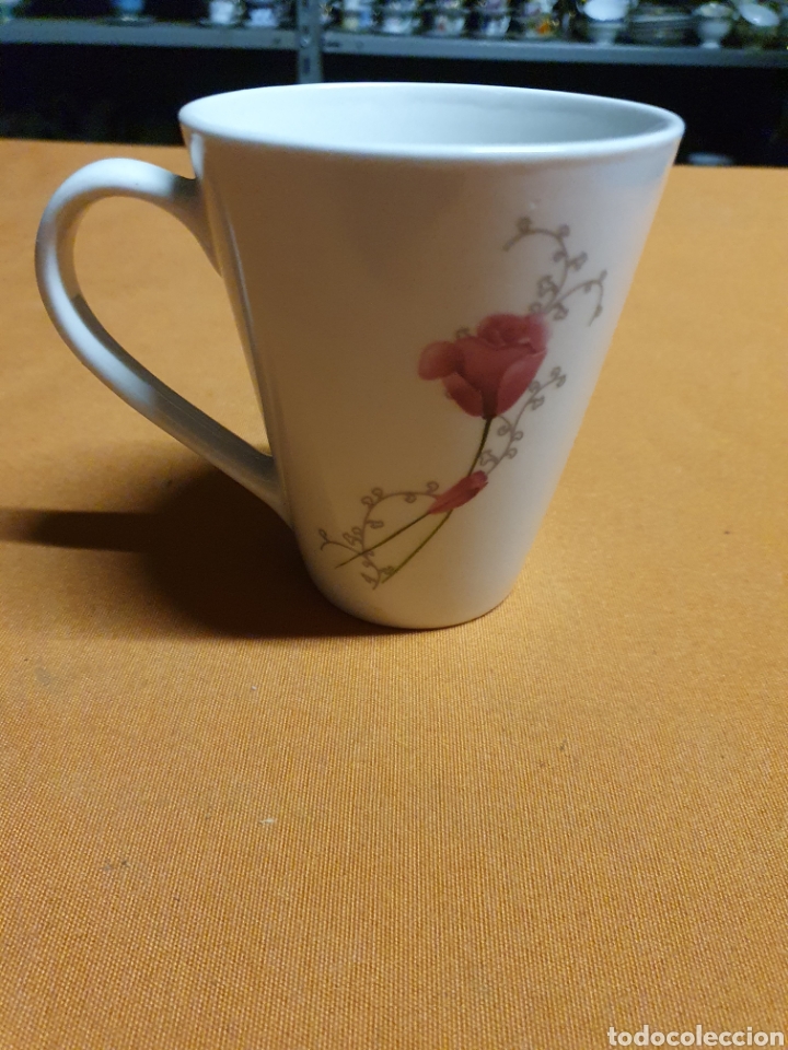 Antig&uuml;edades: Taza Porcelana - Foto 1