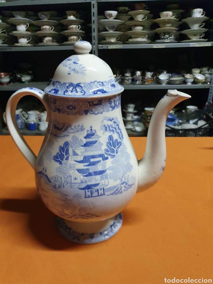 Antig&uuml;edades: Cafetera Porcelana - Foto 1