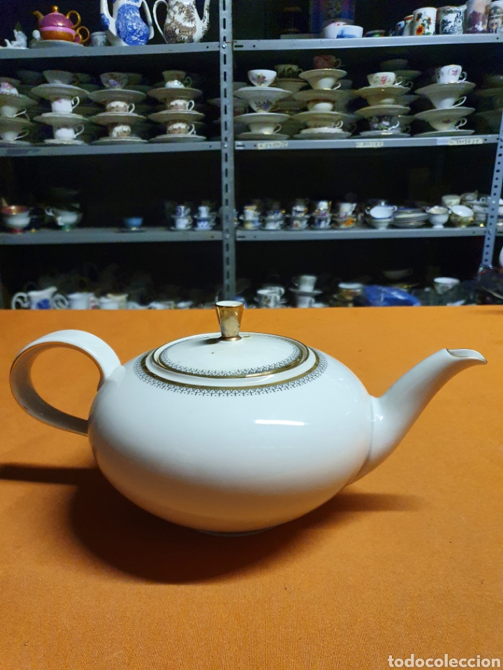 Antig&uuml;edades: Tetera Porcelana - Foto 1