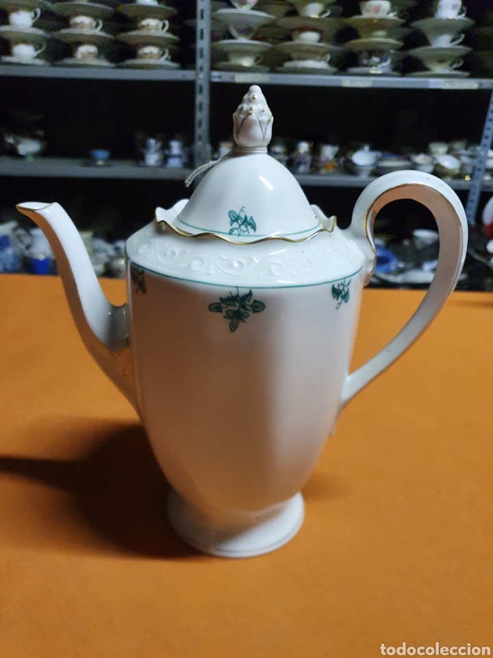 Antig&uuml;edades: Cafetera Porcelana - Foto 1