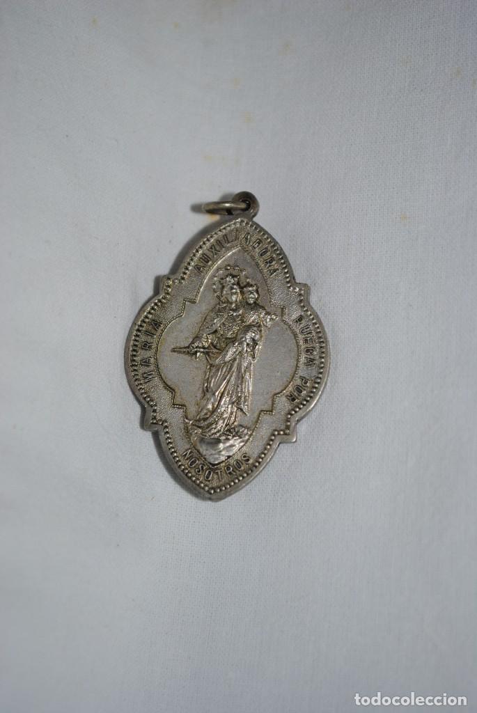Antig&uuml;edades: MARIS AUXILIADORA Y EL CORAZON DE JESUS