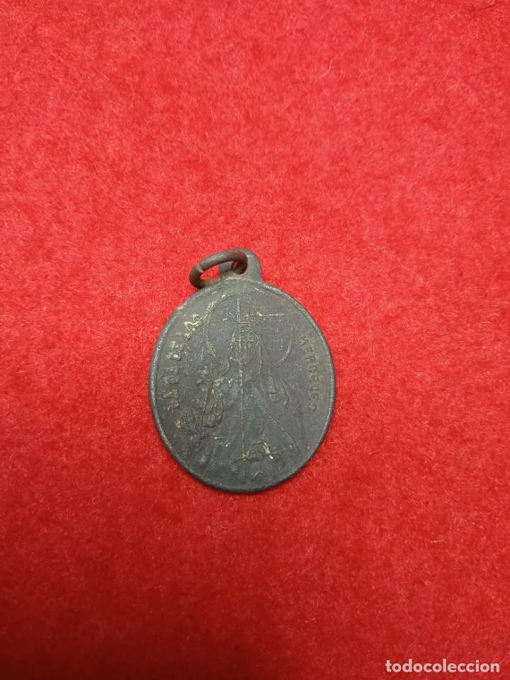 Antig&uuml;edades: Antigua Medalla Religiosa - Foto 2