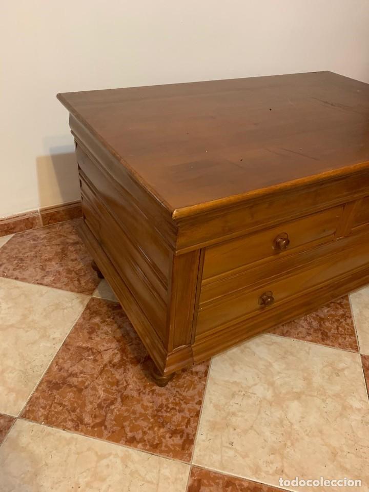 Antig&uuml;edades: MESA AUXILIAR COVERTIBLE EN CAMA DE 90 - Foto 3