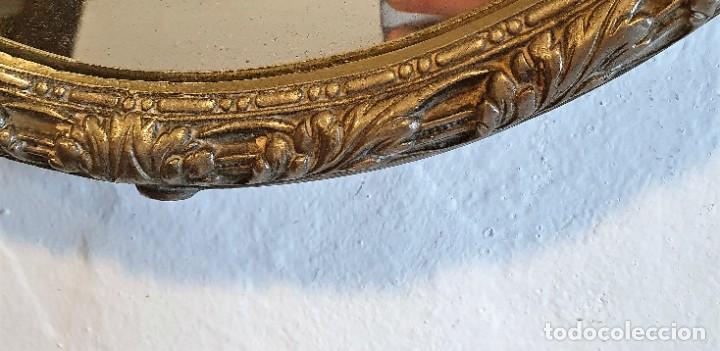 Antig&uuml;edades: ESPEJO OVALADO DE BRONCE - Foto 3
