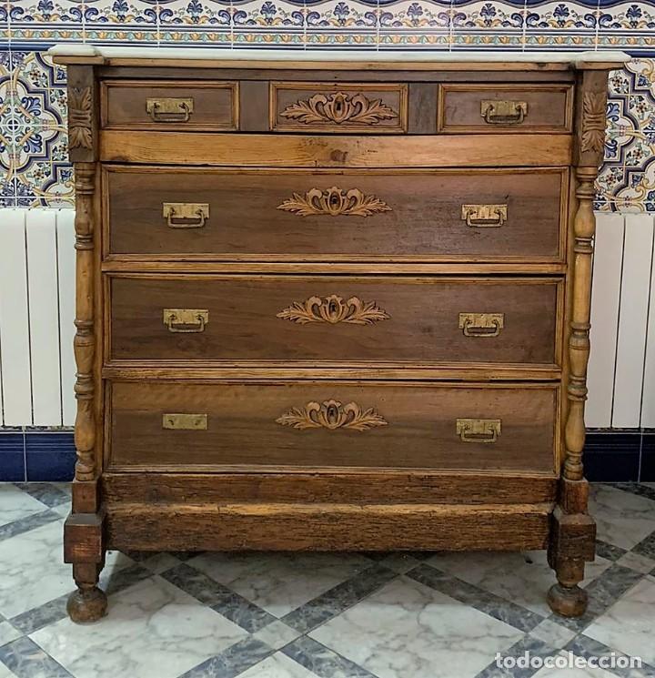 Antig&uuml;edades: ANTIGUA COMODA ALFONSINA - Foto 1