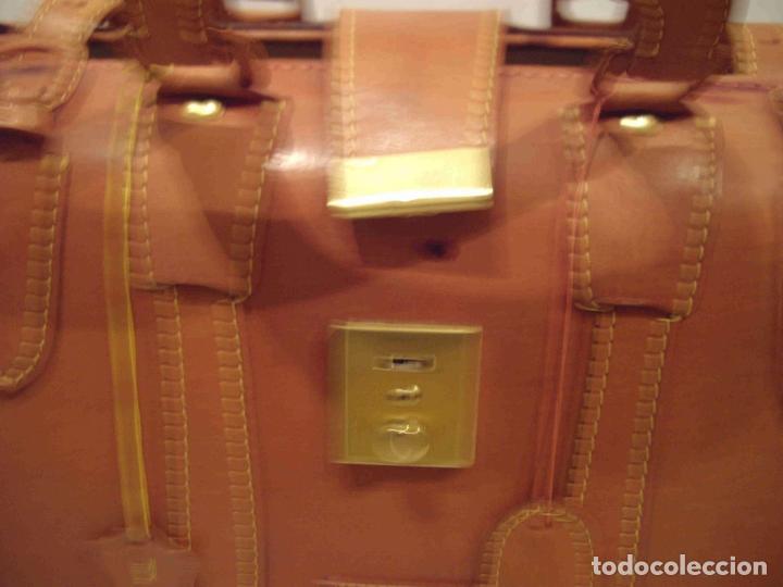 Antig&uuml;edades: MALETA ITALIA 32 - Foto 3